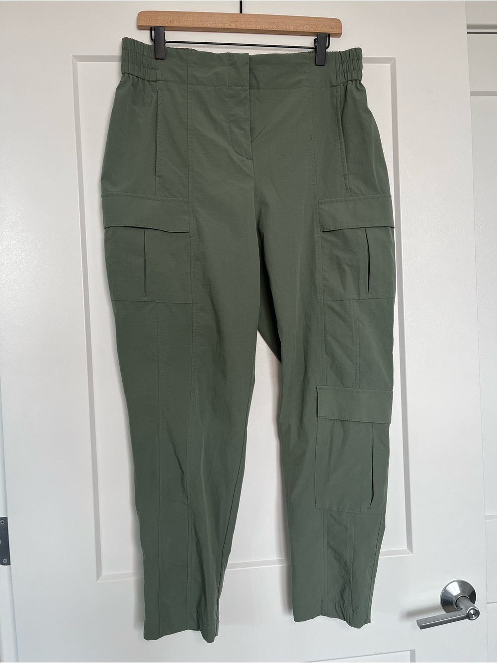 Avalanche Outdoor Supply Cargo Pants Women Large Sage Green Lightweight Utility
